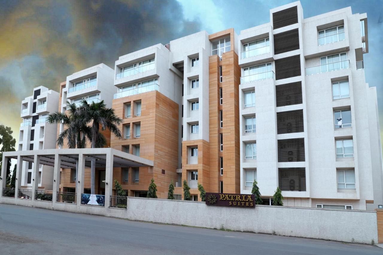 Quality Inn Patria Suites, Rajkot Exterior foto
